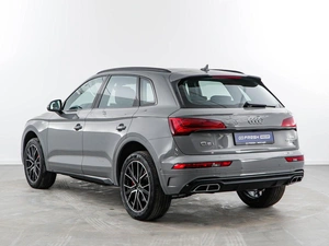 Внедорожник Audi Q5 2025 года, 6049050 рублей, Москва