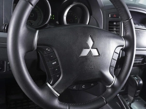 Внедорожник Mitsubishi Pajero 2010 года, 1980000 рублей, Ростов-на-Дону