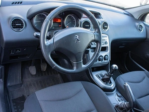 Седан Peugeot 408 2013 года, 729000 рублей, Петрозаводск