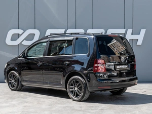 Минивэн Volkswagen Touran 2010 года, 820000 рублей, Краснодар