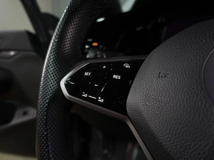Хетчбэк Volkswagen Golf 2020 года, 2859000 рублей, Воронеж