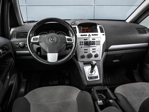 Минивэн Opel Zafira 2013 года, 834000 рублей, Кирилловка