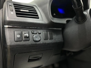 Седан Toyota Avensis 2009 года, 1049000 рублей, Красноярск