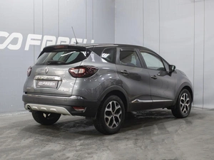 Внедорожник Renault Kaptur 2018 года, 1500000 рублей, Омск