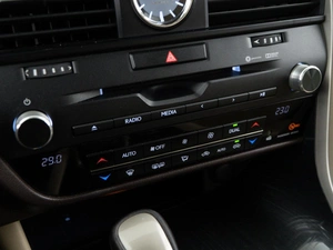 Внедорожник Lexus RX 2018 года, 3698999 рублей, Москва