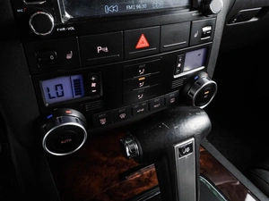 Внедорожник Volkswagen Touareg 2008 года, 1285000 рублей, Воронеж