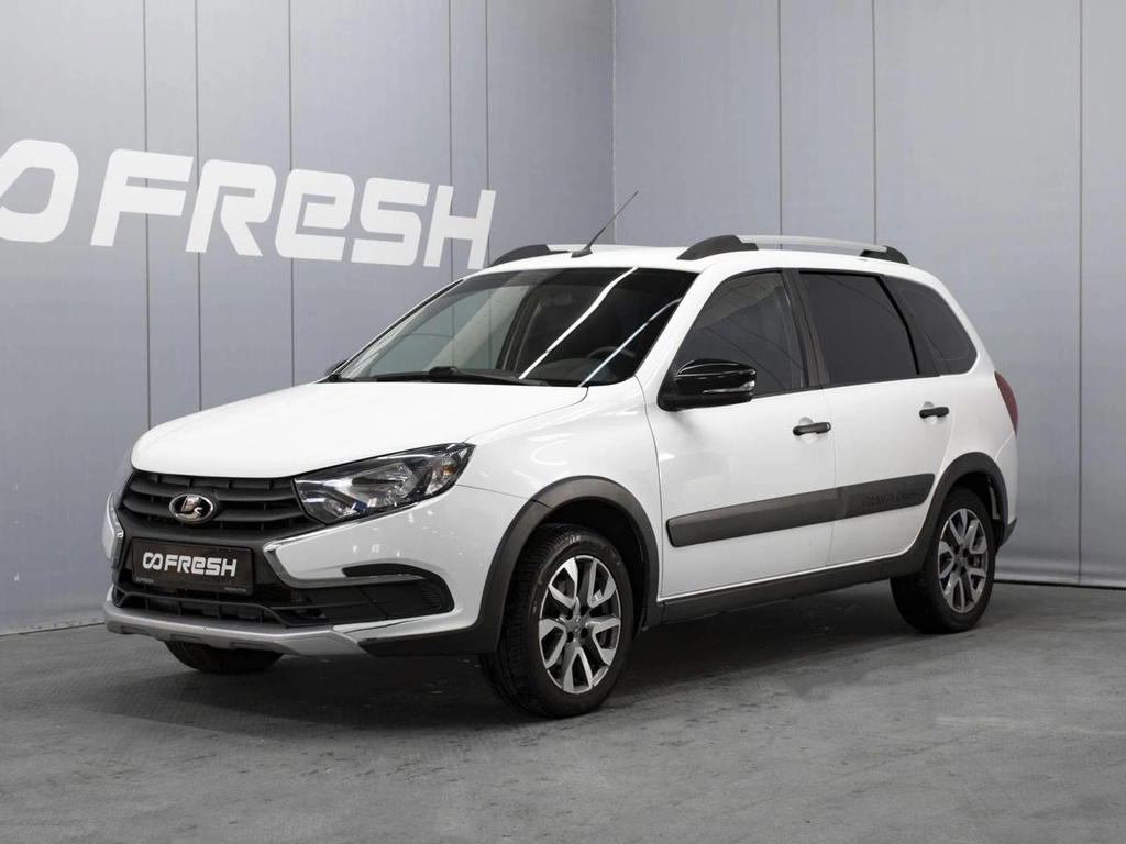 Универсал ВАЗ (LADA) Granta 2021 года, 740000 рублей, Омск