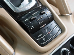 Внедорожник Porsche Cayenne S 2010 года, 1889000 рублей, Тюмень