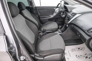 Хетчбэк Hyundai Solaris 2012 года, 729000 рублей, Красноярск