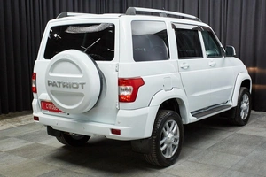 Внедорожник УАЗ Patriot 2016 года, 1050000 рублей, Красноярск