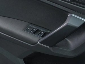 Внедорожник Volkswagen Tiguan 2018 года, 2799000 рублей, Сургут