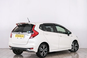 Хетчбэк Honda Fit 2017 года, 1249000 рублей, Красноярск
