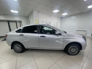 Седан ВАЗ (LADA) Vesta 2018 года, 780000 рублей, Ачинск