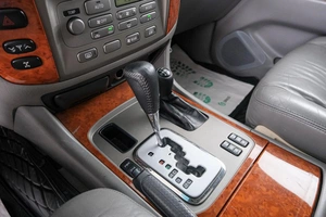 Внедорожник Toyota Land Cruiser 2004 года, 2699000 рублей, Красноярск