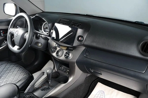 Внедорожник Toyota RAV4 2012 года, 1399000 рублей, Тюмень