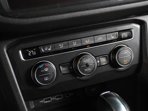 Внедорожник Volkswagen Tiguan 2019 года, 1899000 рублей, Воронеж