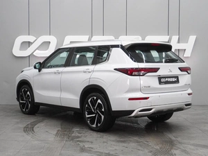 Внедорожник Mitsubishi Outlander 2022 года, 3819000 рублей, Воронеж