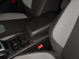 Хетчбэк Ford Focus 2013 года, 829000 рублей, Тверь