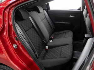 Седан Kia Rio 2019 года, 1399000 рублей, Тюмень