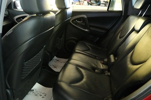 Внедорожник Toyota RAV4 2007 года, 1099000 рублей, Омск