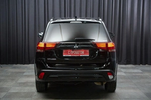 Внедорожник Mitsubishi Outlander 2021 года, 2577000 рублей, Красноярск
