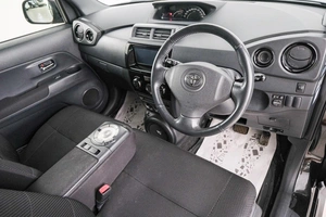 Минивэн Toyota bB 2013 года, 989000 рублей, Красноярск