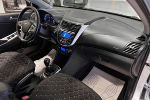 Хетчбэк Hyundai Solaris 2012 года, 777000 рублей, Красноярск