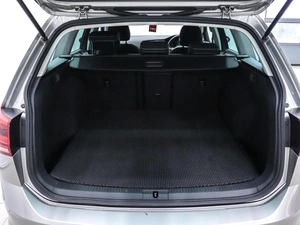 Универсал Volkswagen Golf 2015 года, 1300000 рублей, Красноярск