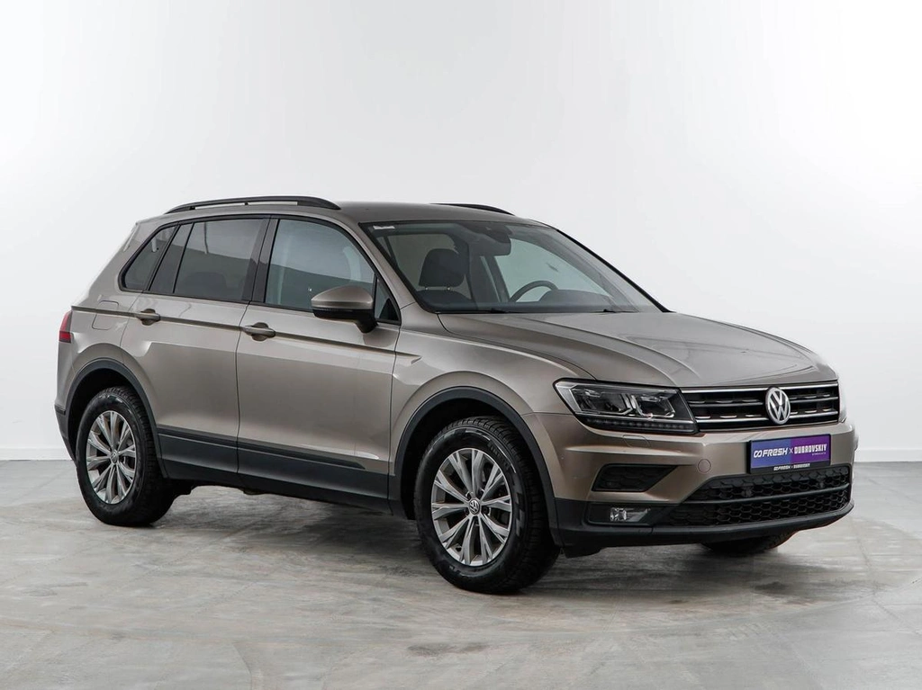 Внедорожник Volkswagen Tiguan 2019 года, 2414444 рублей, Москва