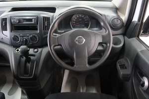 Минивэн Nissan NV200 2011 года, 939000 рублей, Омск