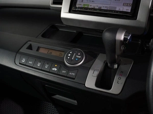 Минивэн Honda Freed 2011 года, 1219111 рублей, Тверь