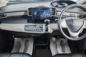 Минивэн Honda Freed 2012 года, 1139000 рублей, Барнаул