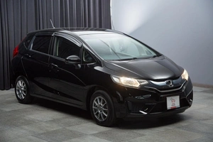 Хетчбэк Honda Fit 2014 года, 887000 рублей, Красноярск