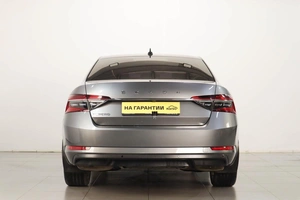 Лифтбек Skoda Superb 2022 года, 3329000 рублей, Челябинск