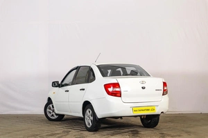 Седан ВАЗ (LADA) Granta 2017 года, 419000 рублей, Тюмень