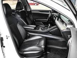 Седан Kia K5 2021 года, 2299000 рублей, Кирилловка