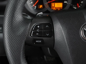 Внедорожник Toyota RAV4 2010 года, 1415000 рублей, Воронеж