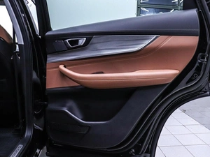 Внедорожник Chery Tiggo 8 Pro Max 2022 года, 2480000 рублей, Красноярск