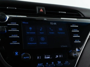 Седан Toyota Camry 2018 года, 2734444 рублей, Москва