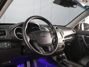 Внедорожник Kia Sorento 2013 года, 1880000 рублей, Омск