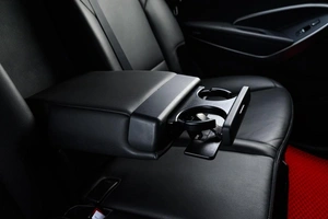 Внедорожник Hyundai Santa Fe 2017 года, 2350000 рублей, Ульяновск