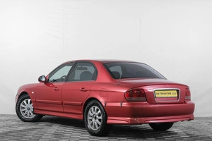 Седан Hyundai Sonata 2005 года, 459000 рублей, Кемерово
