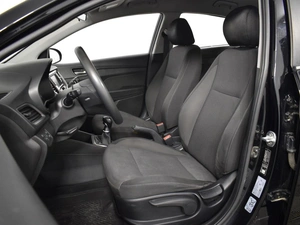 Седан Hyundai Solaris 2018 года, 1076100 рублей, Казань