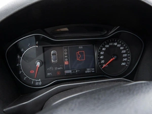 Седан Ford Mondeo 2010 года, 899000 рублей, Волгоград