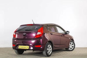 Седан Hyundai Solaris 2012 года, 819000 рублей, Тюмень
