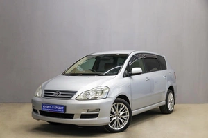 Минивэн Toyota Ipsum 2004 года, 799000 рублей, Новосибирск