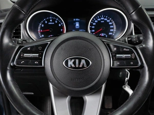 Хетчбэк Kia Ceed 2019 года, 1349040 рублей, Тюмень