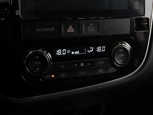 Внедорожник Mitsubishi Outlander 2022 года, 3710000 рублей, Тюмень