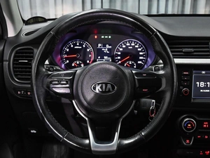 Седан Kia Rio 2017 года, 1298000 рублей, Ставрополь