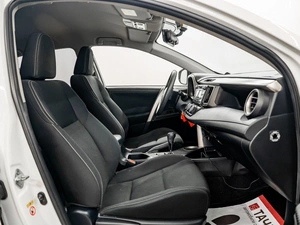 Внедорожник Toyota RAV4 2013 года, 1850000 рублей, Красноярск